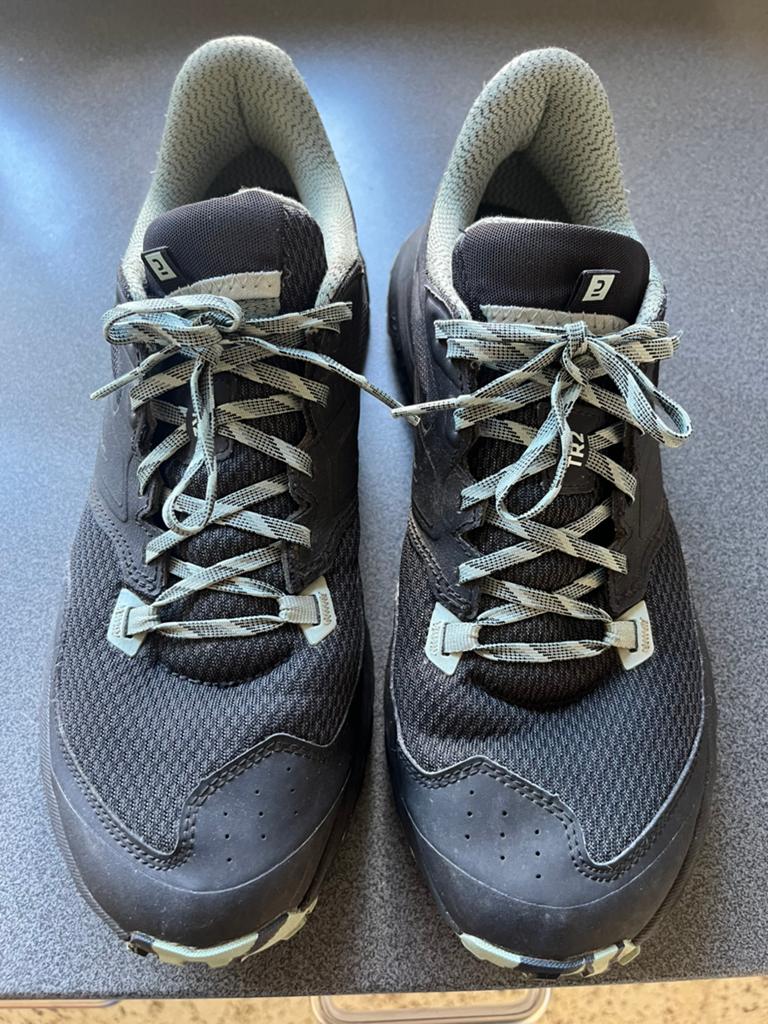 Trail loopschoenen maat 43, Sport en Fitness, Ophalen, Zo goed als nieuw