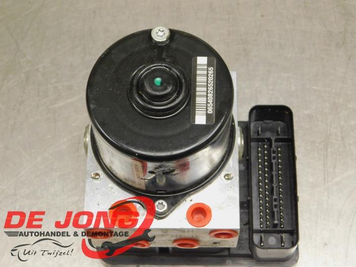 Pompe ABS d'un BMW 1-Serie, -, 3 mois de garantie, Utilisé, -