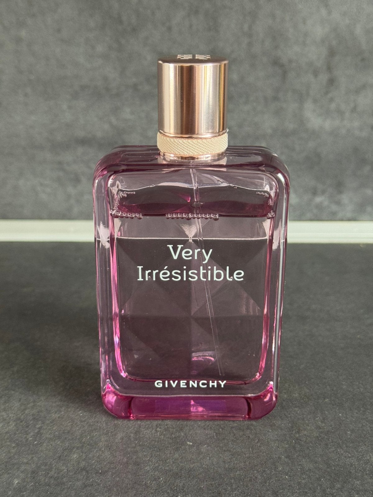 Vends Parfum Very Irresistible Givenchy 80 ml, Envoi, Comme neuf