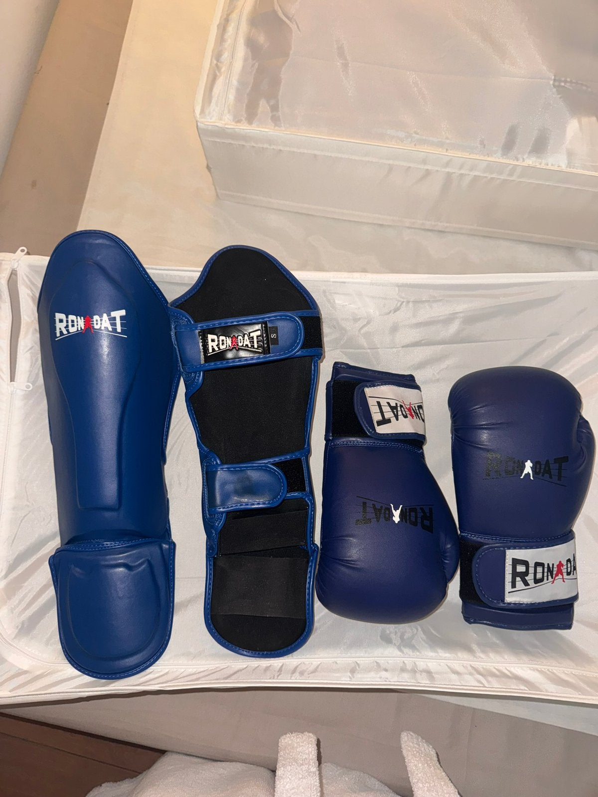 Bokshandschoenen, Sport en Fitness, Ophalen, Zo goed als nieuw