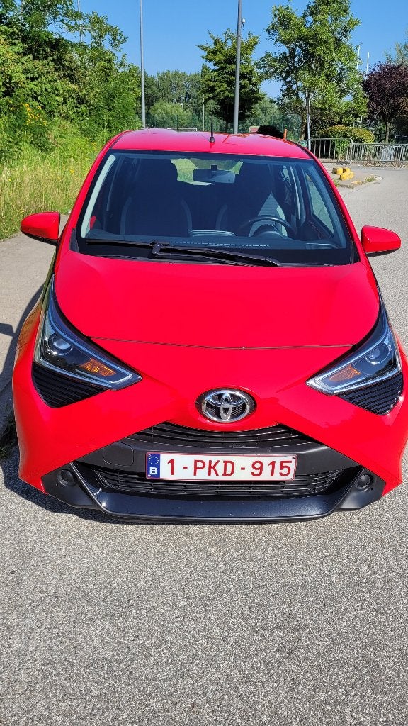 Toyota Aygo X-Play II 1.0 VVT-i 72 cv, Autos, Toyota, Particulier, Aygo, ABS, Caméra de recul, Airbags, Air conditionné, Android Auto