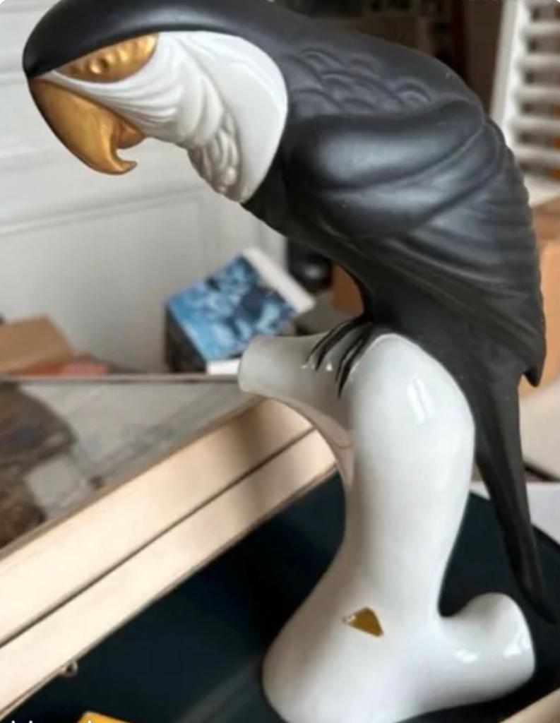 Ancienne porcelaine perroquet Royal Dux, Enlèvement ou Envoi