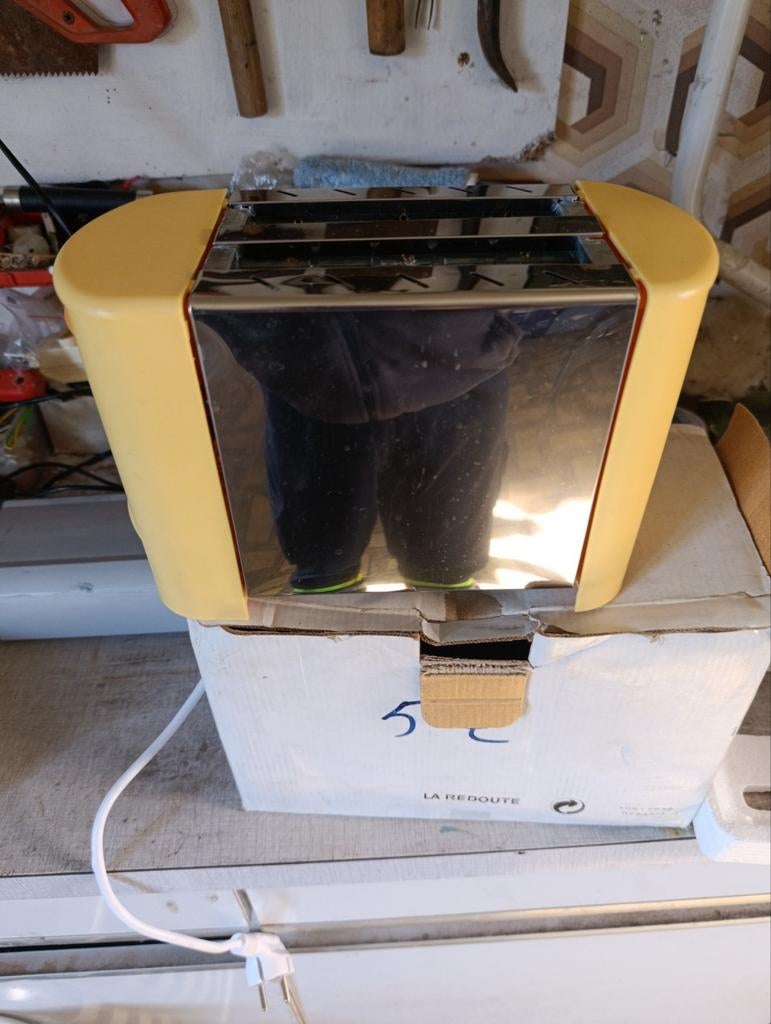 Brood rooster nieuw, Huis en Inrichting, Ophalen