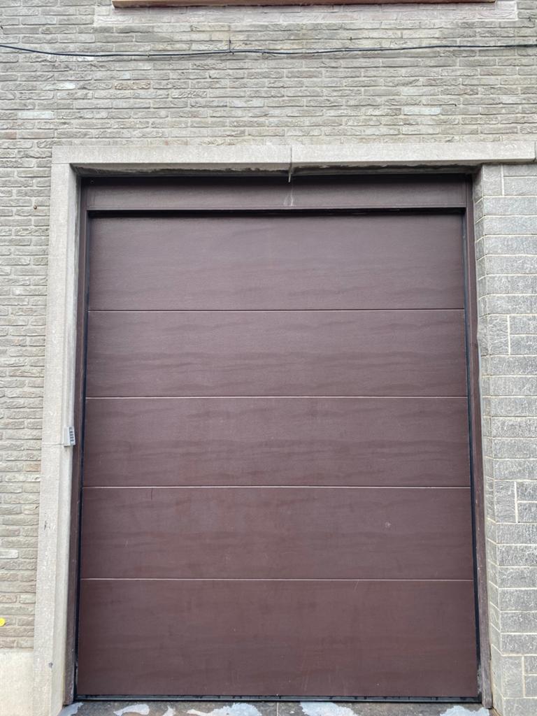 Sectionale poort, Doe-het-zelf en Bouw, Ophalen, Gebruikt, Bruin, 200 cm of meer