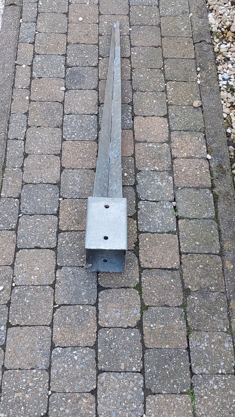 1 paalhouder 9x9 met grondpin, Doe-het-zelf en Bouw, Ophalen, Gebruikt, Overige typen