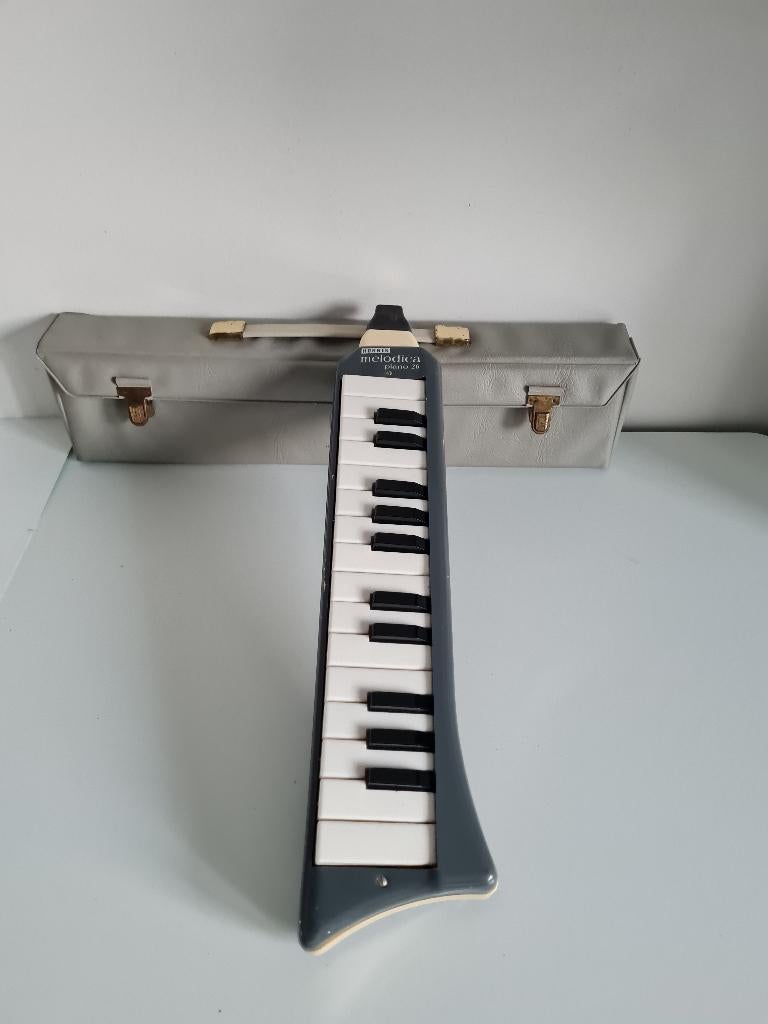 melodica  grijs  Hohner piano 26, Musique & Instruments, Enlèvement ou Envoi