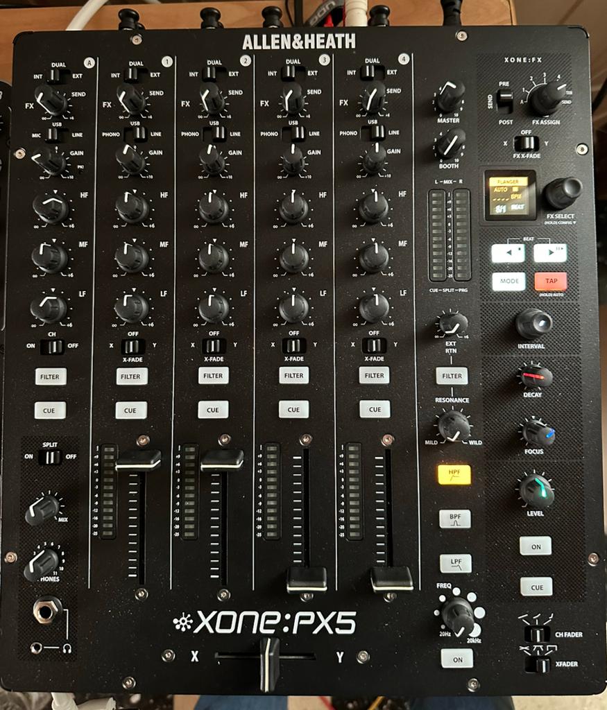 Xone PX5 verkopen, Ophalen, Zo goed als nieuw
