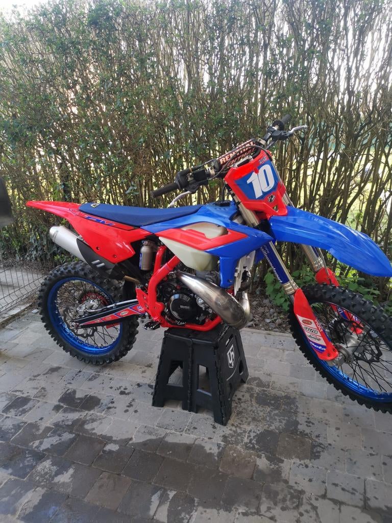 Beta 300 rx, Motos, Enlèvement