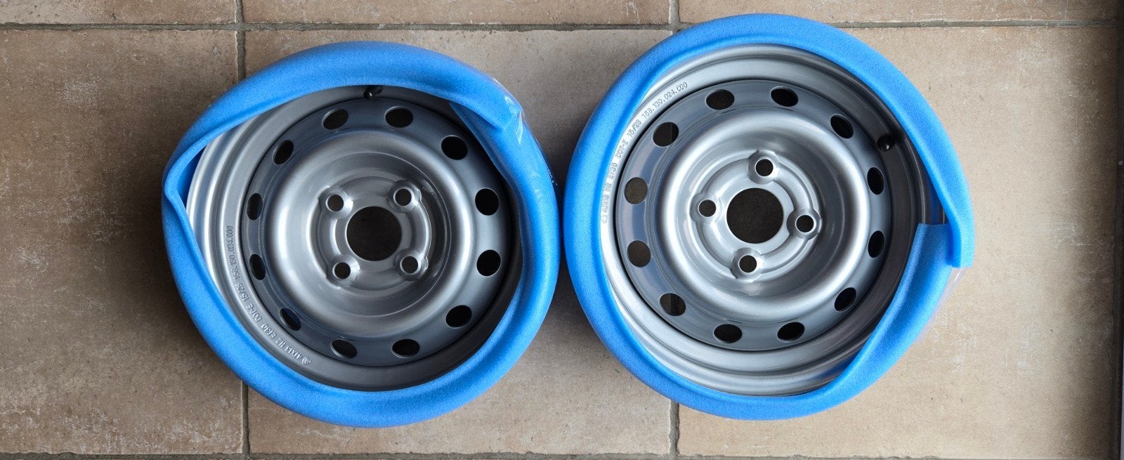 À vendre : 2 jantes en acier 4Jx13H2 ET30 57/100/4 79 N, Neuf, Enlèvement, Autre, 13 pouces