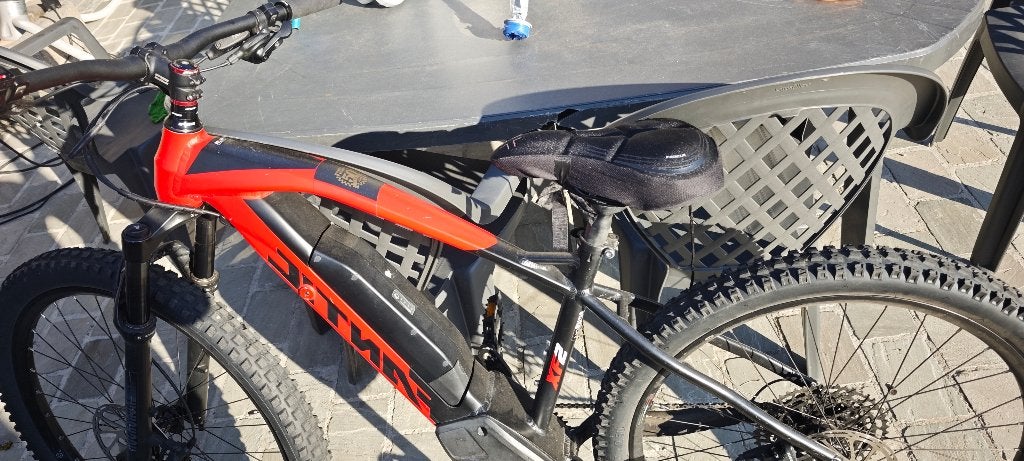 Vélo électrique fantic, Vélos & Vélomoteurs, Enlèvement, Utilisé