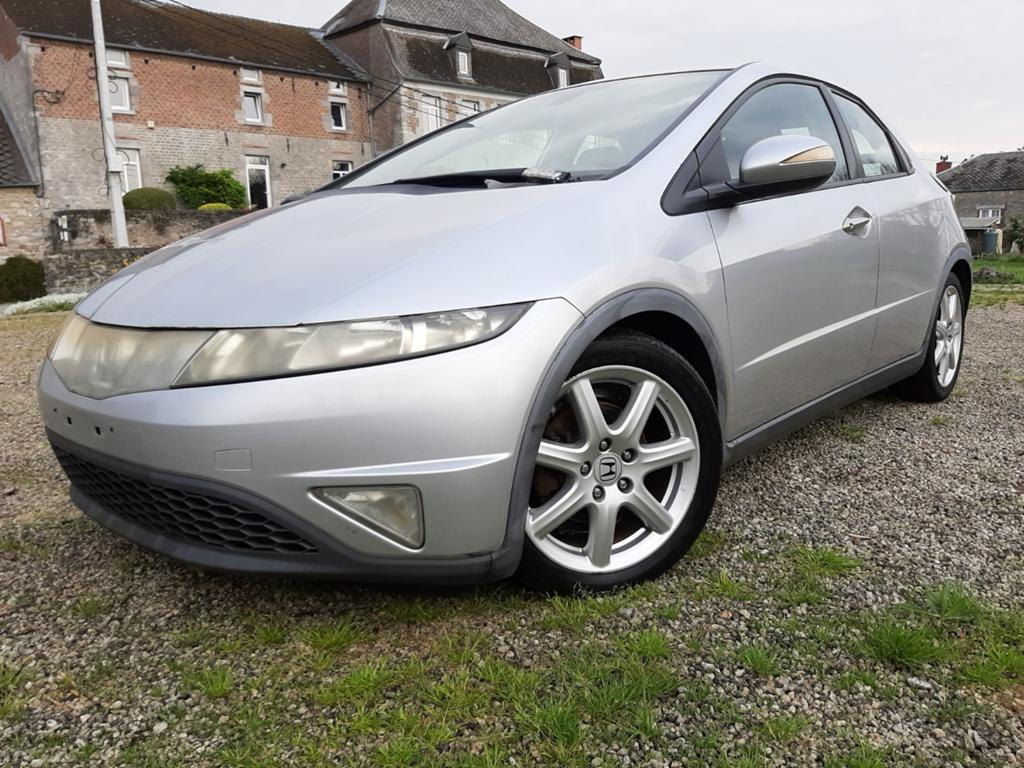 Honda Civic 2.2 ctdi 1er propriétaire en belle état, Autos, Argent ou Gris, Achat, Boîte manuelle, Bleu