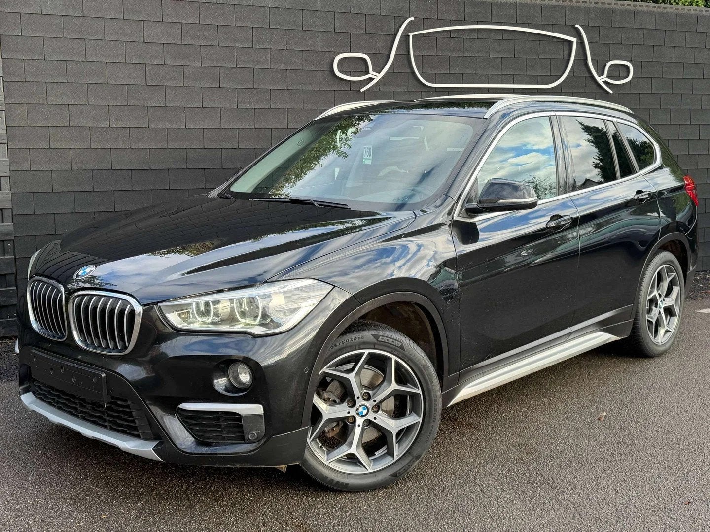 BMW X1 2.0 dA sDrive18+BOITE AUTO+AIRCO+LED+NAVI+CUIR+EURO 6, Auto's, 4 cilinders, 136 pk, Zwart, Leder