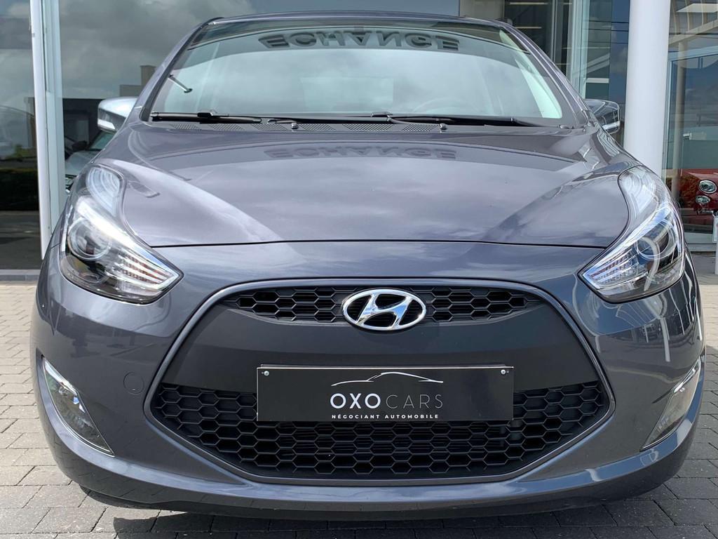 Hyundai ix20 1.4i Essence / Clim Auto / Cruise / Radar de Re, Autos, Argent ou Gris, Achat, 90 ch, Euro 6