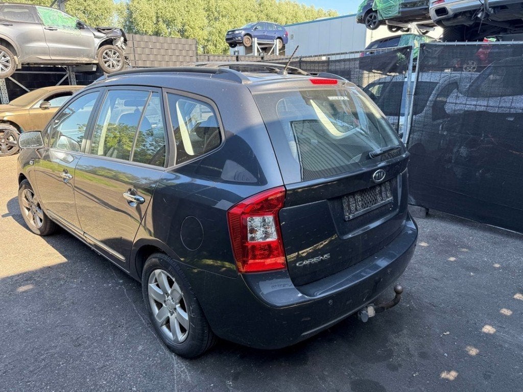 FEU ARRIÈRE GAUCHE Kia Carens III (FG) (|924011D010|), Kia, Info@kia.de, Utilisé, Theodor-Heuss-Allee 11
60486  Frankfurt am Main, DE
