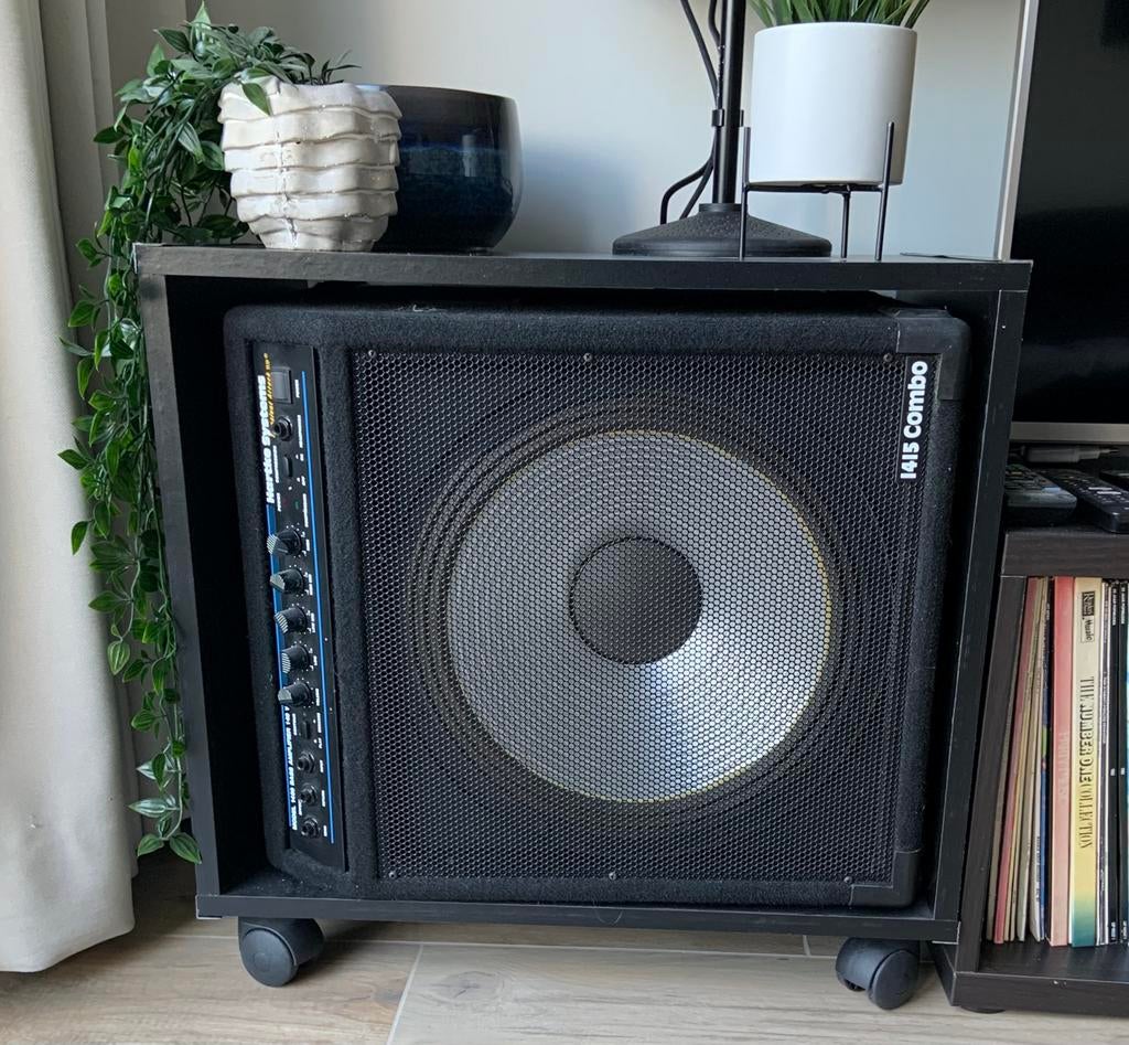 Hartke 1415 bas combo, Ophalen, Zo goed als nieuw, Basgitaar, 100 watt of meer