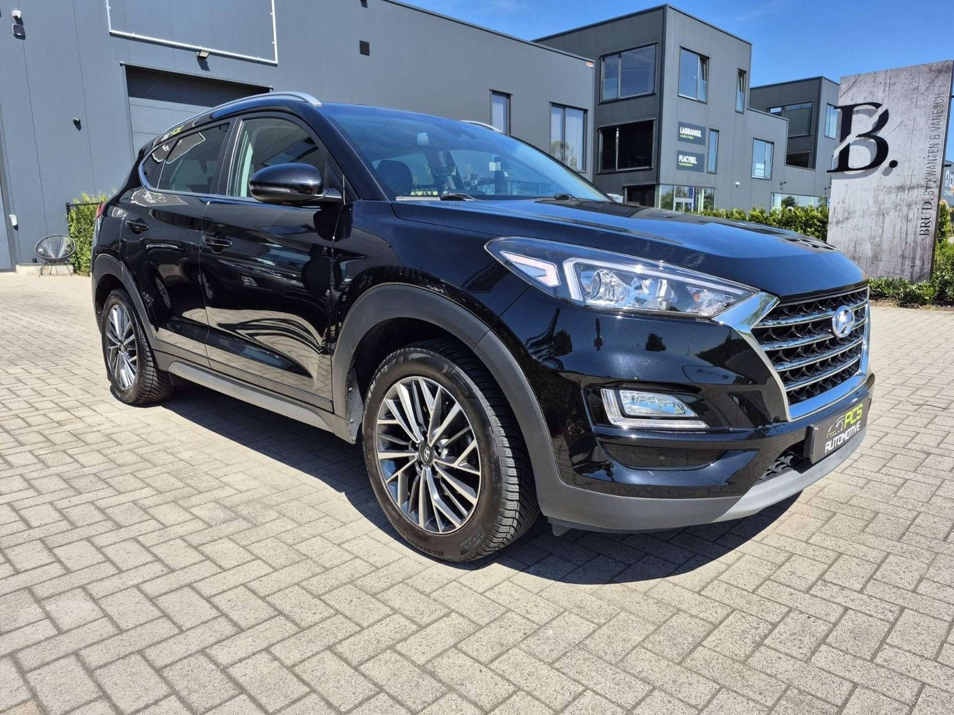 Hyundai TUCSON CRDi / 1.6 Diesel / Automaat / 136 pk / 2019, Auto's, Gebruikt, 4 cilinders, 136 pk, Zwart