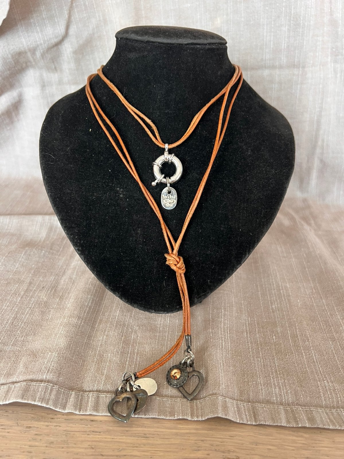 Halsketting, Bijoux, Sacs & Beauté, Enlèvement ou Envoi, Comme neuf, Orange