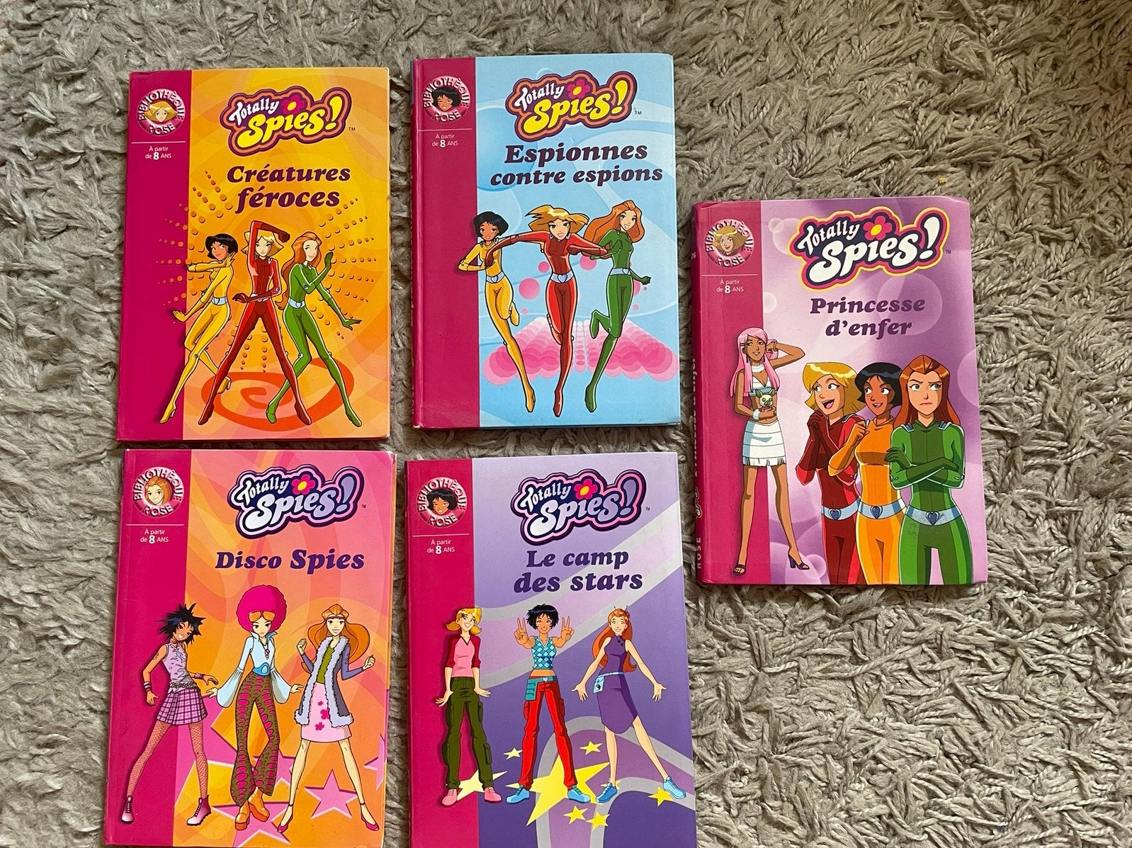 Livres de la bibliographie rose, Ophalen, Zo goed als nieuw