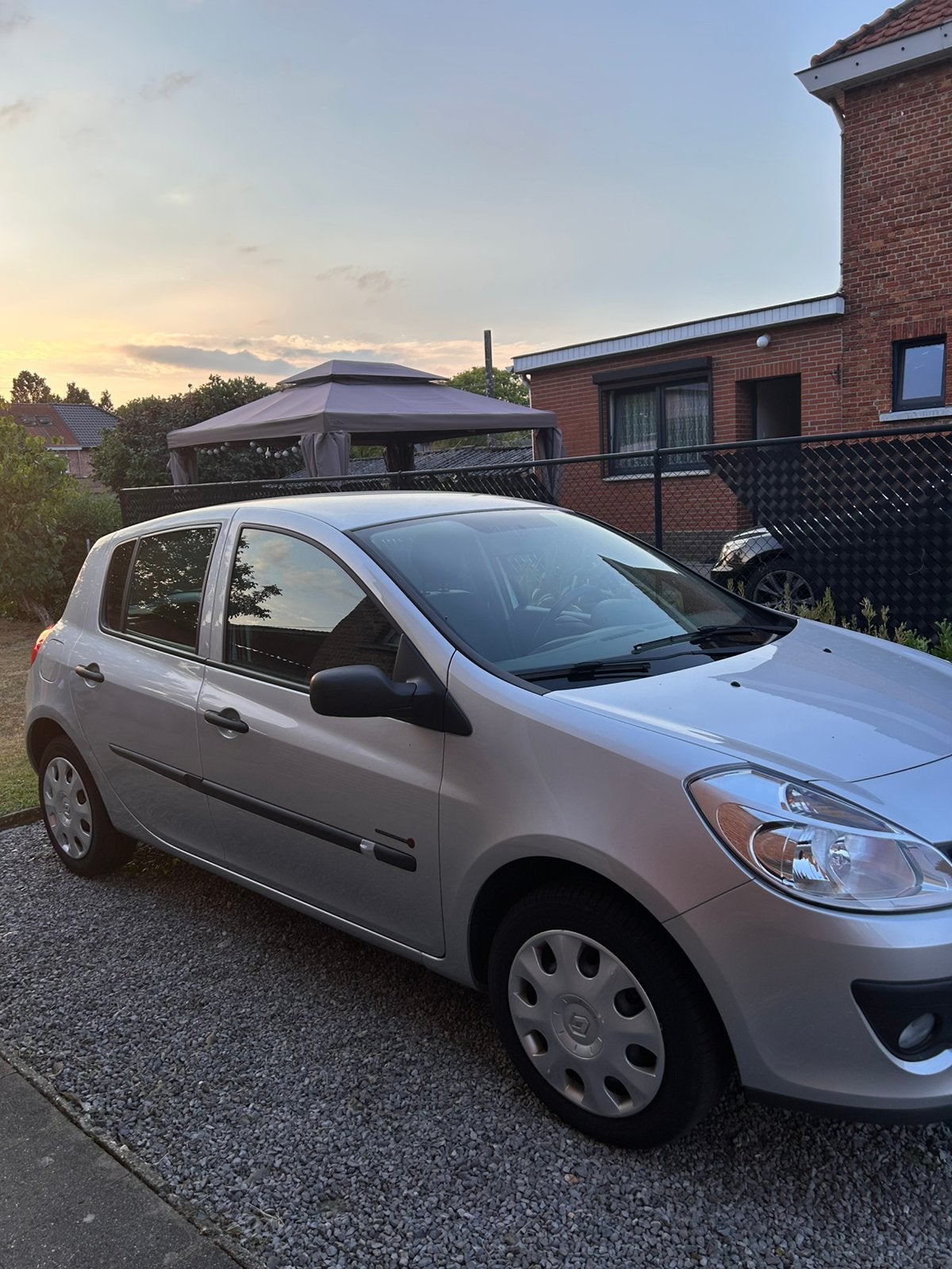 Renault clio, Auto's, Renault, Voorwielaandrijving, Stof, Zwart, 4 cilinders