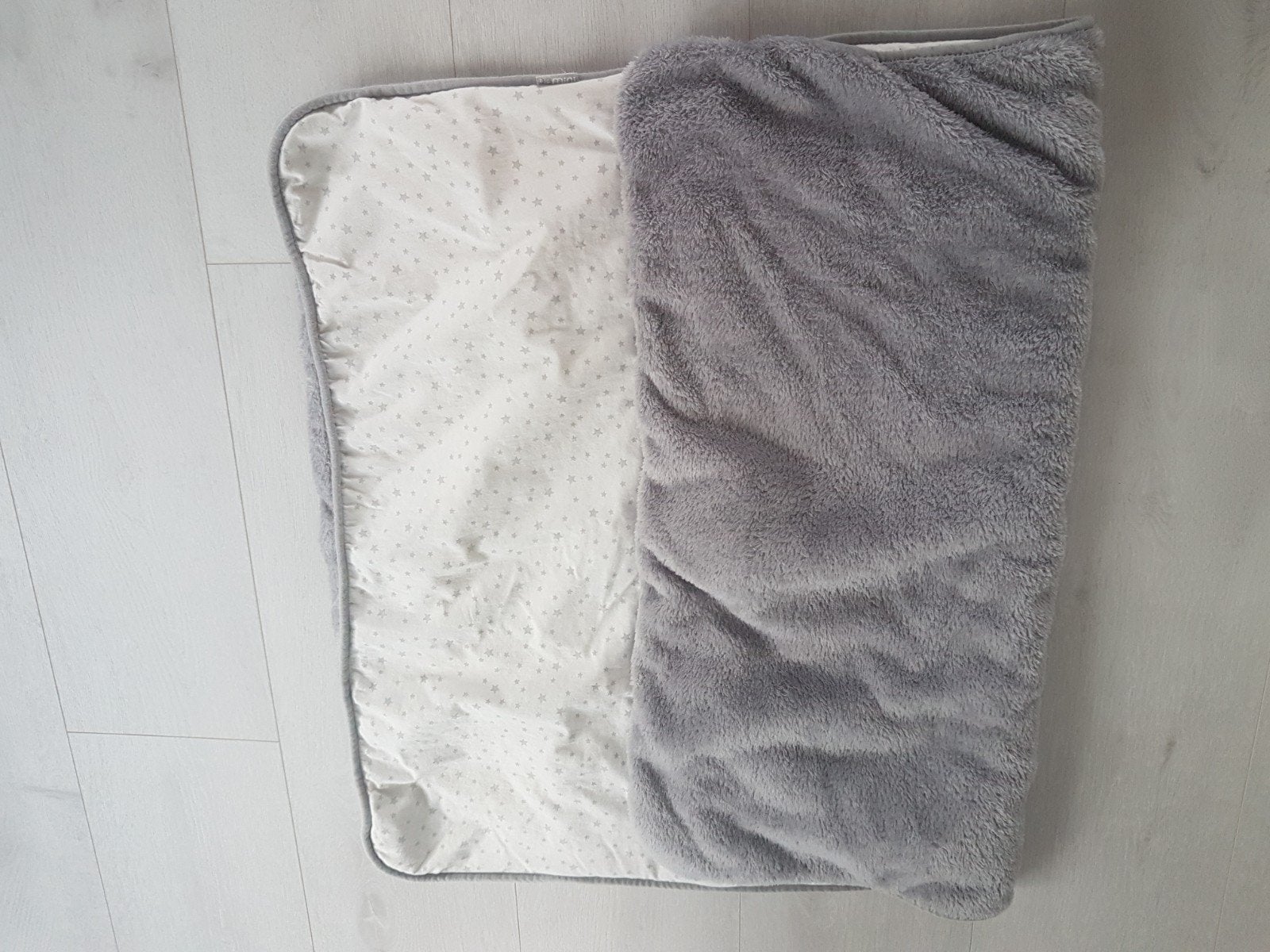 couverture pour parc Bemini, Kinderen en Baby's, Overige merken, Jongetje of Meisje, Peuterbed, Ophalen of Verzenden