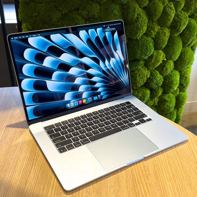 M4 Macbook Air 16GB, 512GB, 13”, silver, QWERTY,  warranty, Ophalen, Qwerty, 13 inch, 512 GB