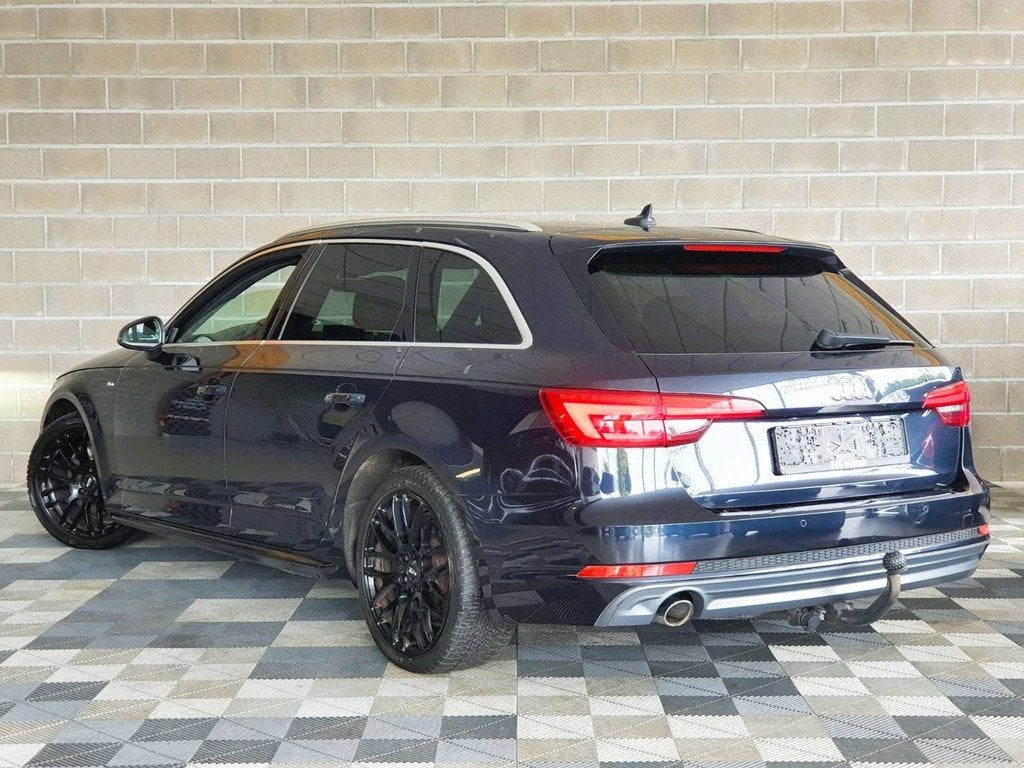 Audi A4 2.0 TDi 150CV / S-LINE / S-TRONIC (bj 2018), Auto's, Audi, Gebruikt, 4 cilinders, Blauw, A4