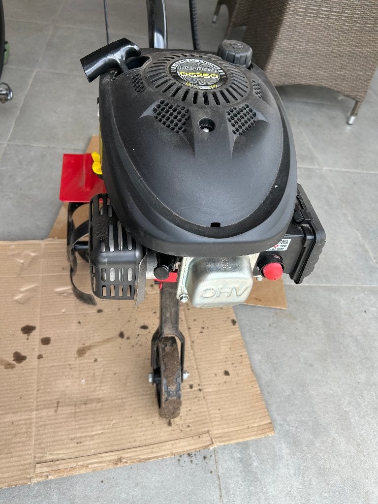 Tuinfrees, Ophalen, Benzine, Zo goed als nieuw, Andere