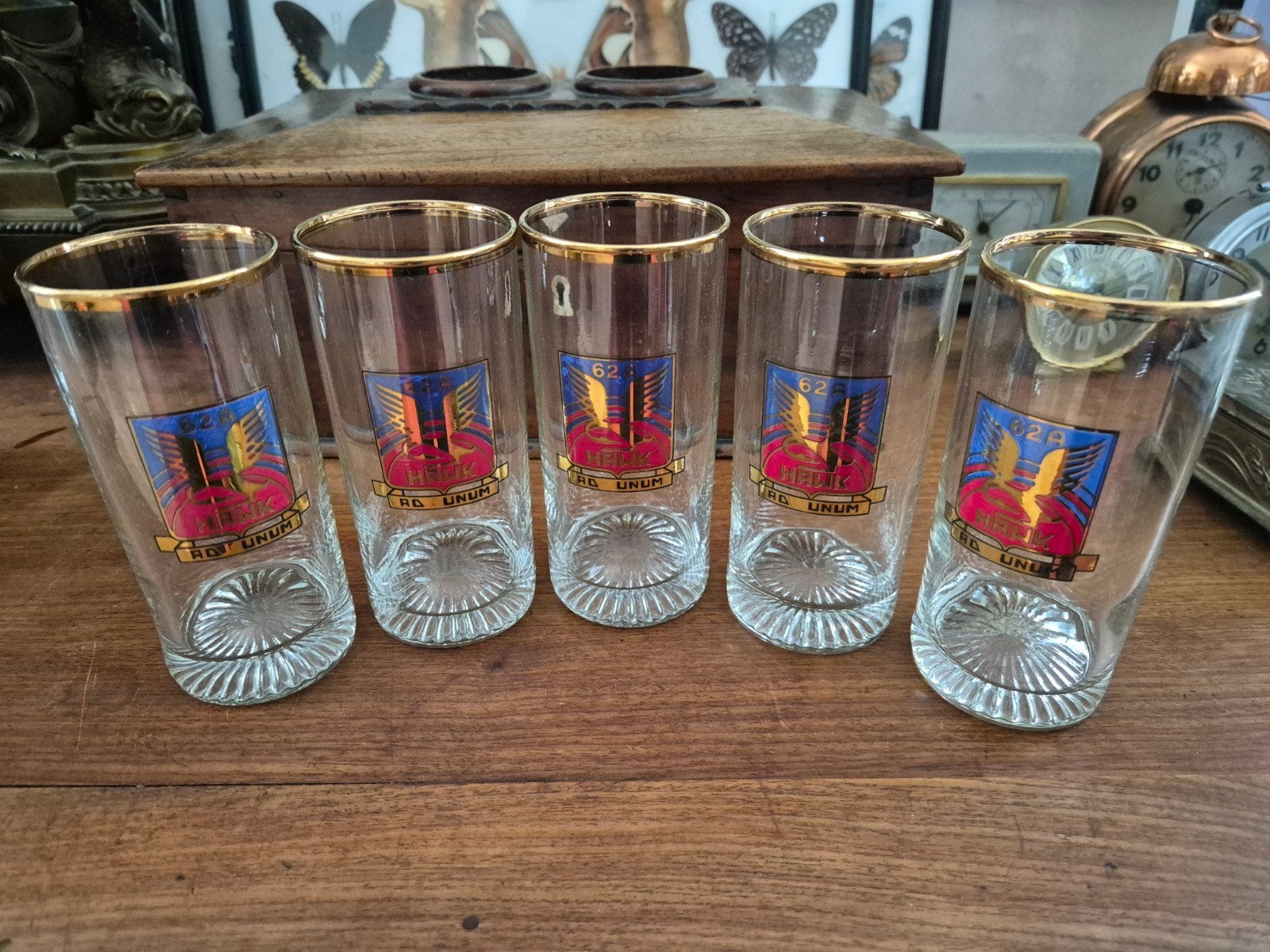 5 verres à bière de l'armée belge Ad Unum Bat. 62a hawk, Collections, Abl, Enlèvement ou Envoi, A, Verre à bière