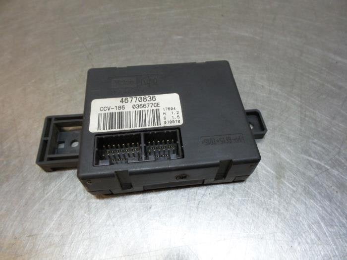 Module climatronic d'un Fiat Multipla, -, Utilisé, Fiat, -