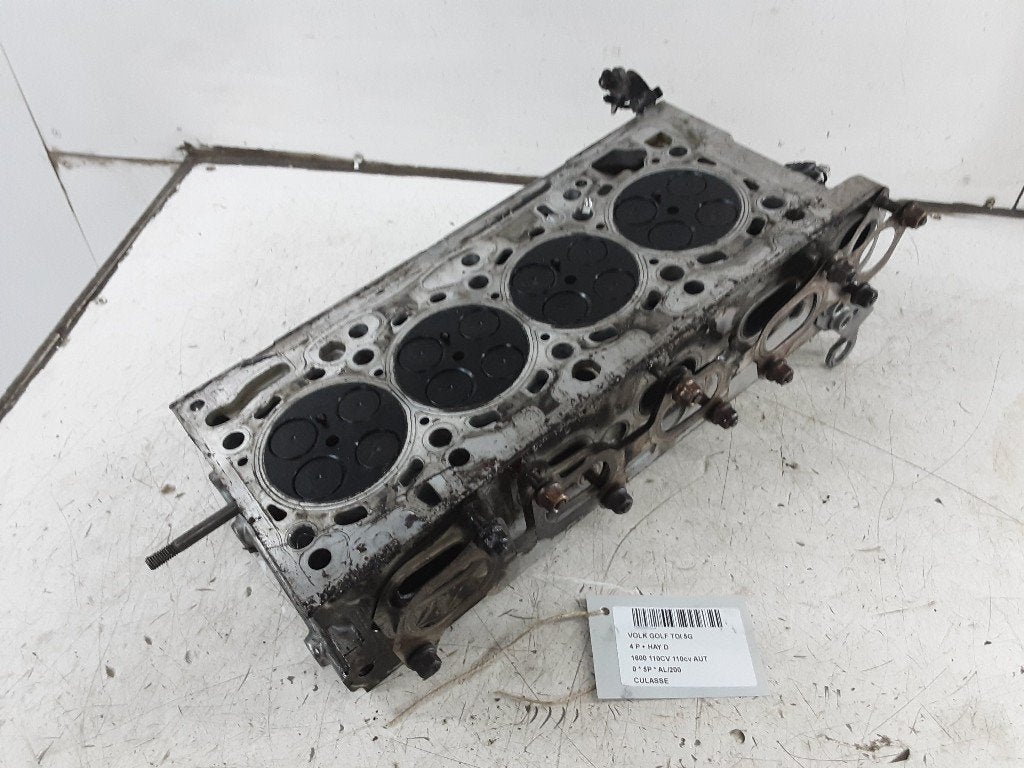 CULASSE Volkswagen Golf VII (AUA) (04L103064511), Utilisé, Volkswagen