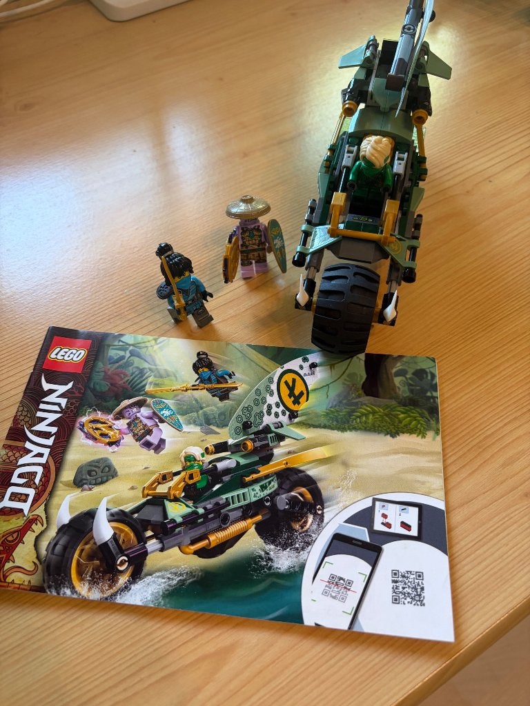 Lego Ninjago set met gebruikershandleiding, Kinderen en Baby's, Verzenden, Lego, Zo goed als nieuw, Inclusief instructies