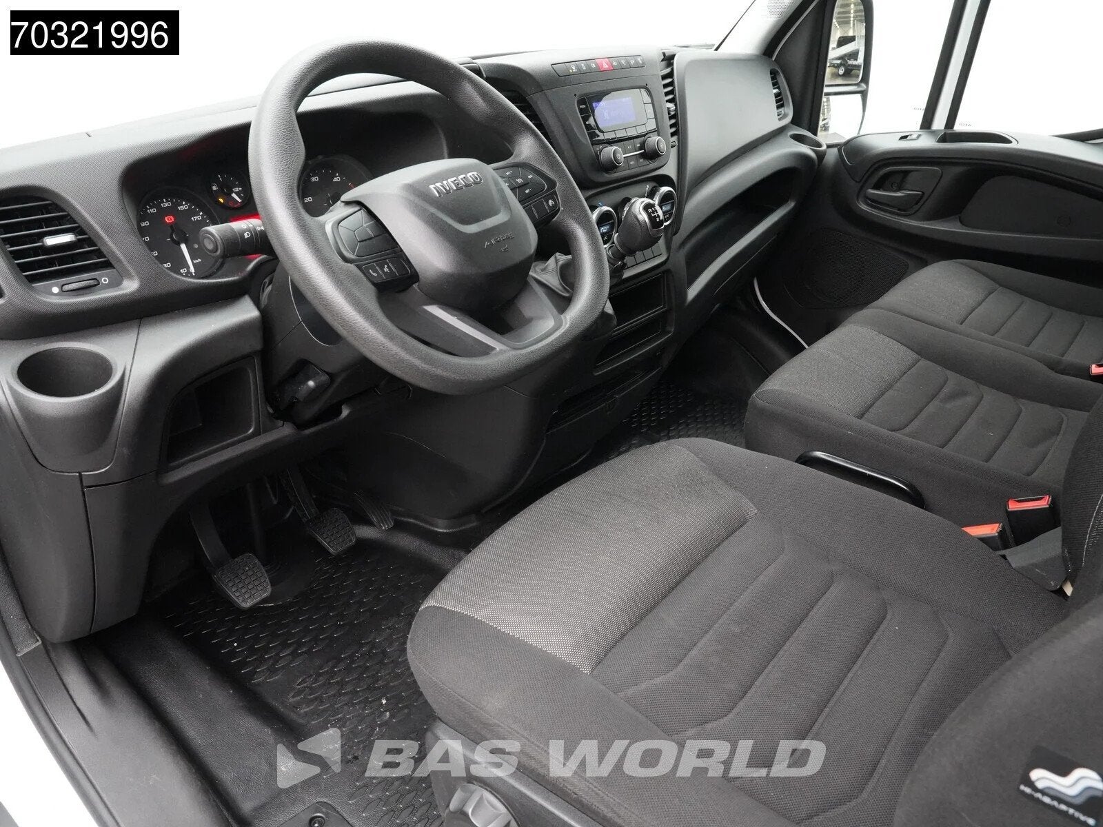 Iveco Daily 35S14 L2H2 Airco Cruise 3,5t Trekgewicht Euro6 L, Autos, Camionnettes & Utilitaires, Achat, Euro 6, Entreprise, Boîte manuelle