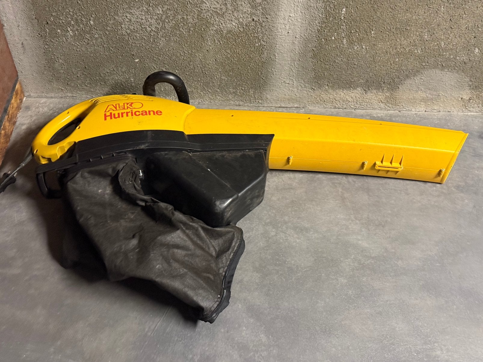 Al-Ko Hurricane 1700 W prév changer sac récep. Fonct parfait, Jardin & Terrasse, Électrique, Porté à la main, Enlèvement, Utilisé