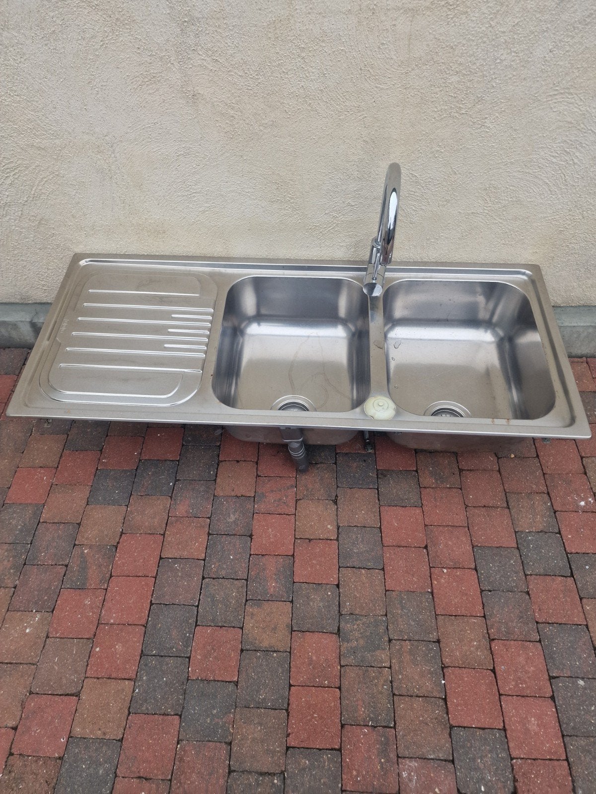 double évier +robinet, Maison & Meubles, Moins de 25 cm, Moins de 100 cm, Comme neuf, Enlèvement