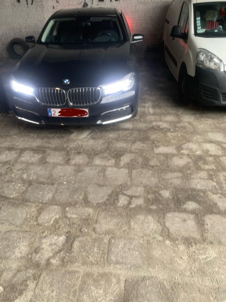 Bmw 725 d.   La voiture est acheté au service bmw, Auto's, BMW, 7 Reeks, Particulier, Te koop