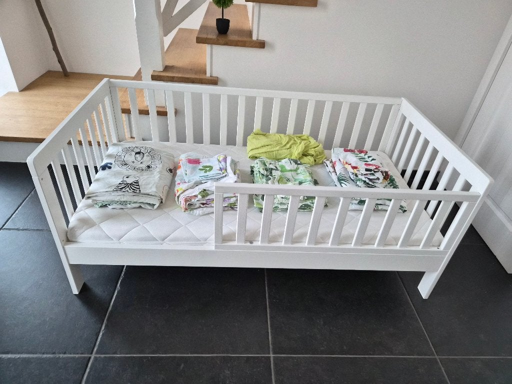 Peuterbed, Ophalen, 70 tot 85 cm, Zo goed als nieuw, Minder dan 140 cm