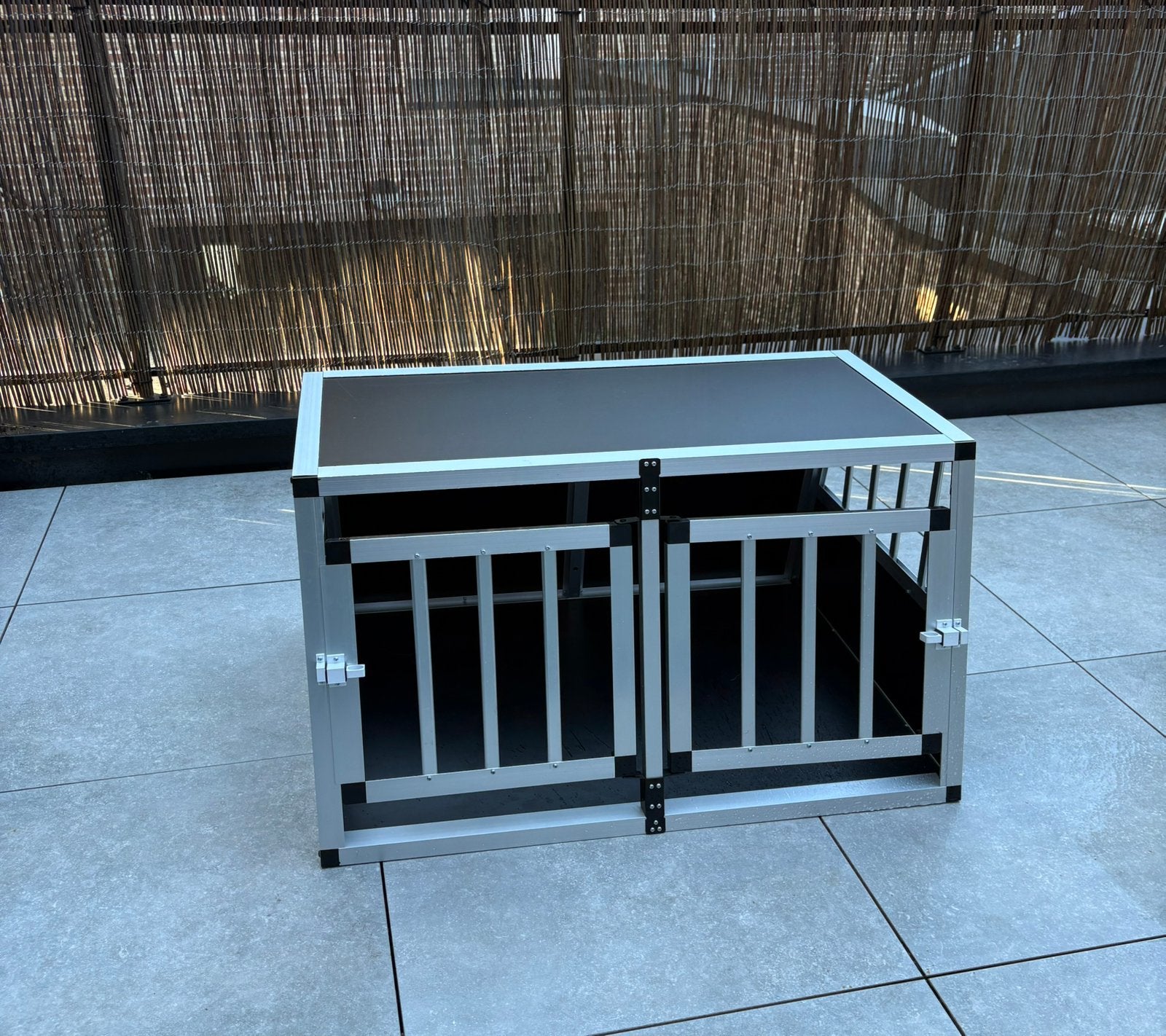 Autobench - Hond, Ophalen, Zo goed als nieuw