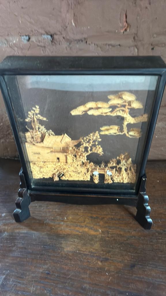 Diorama, Ophalen