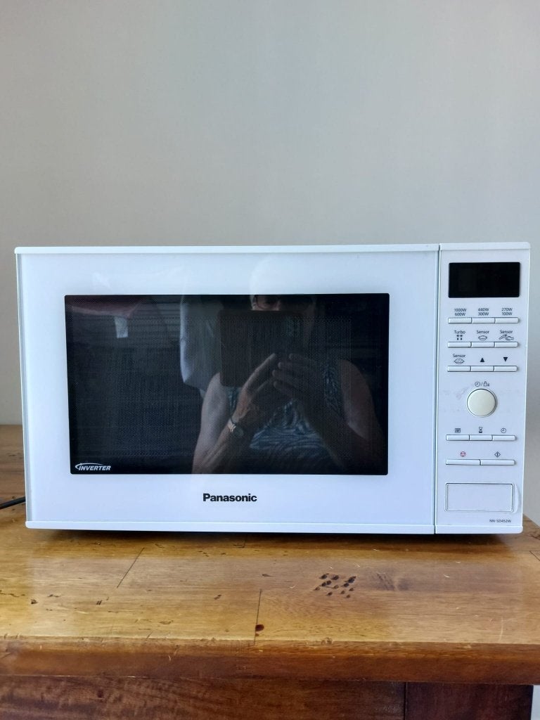 Panasonic microgolfoven - als nieuw!, Elektronische apparatuur, Microgolfovens, Ophalen, Microgolfoven, Zo goed als nieuw, Draaiplateau
