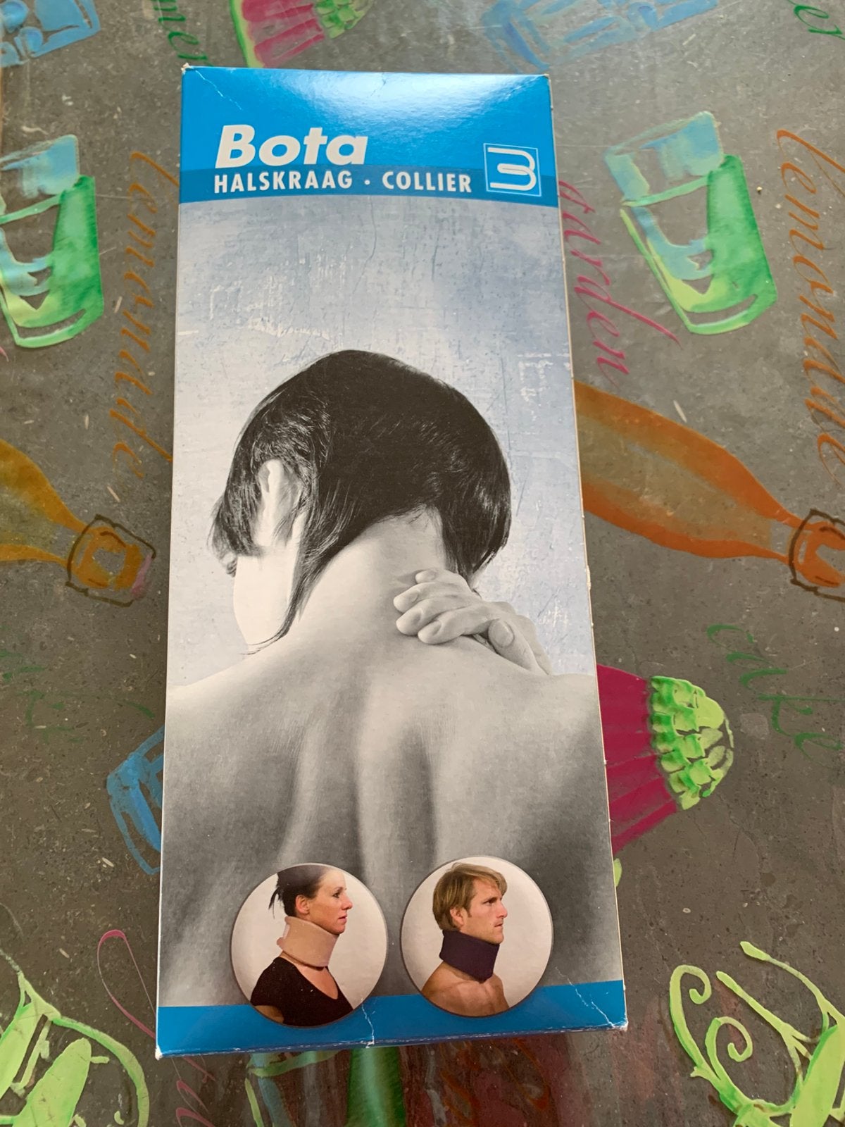 Collier cervical vibrant Bota avec boîte. Complet, Enlèvement, Utilisé, Soins du corps