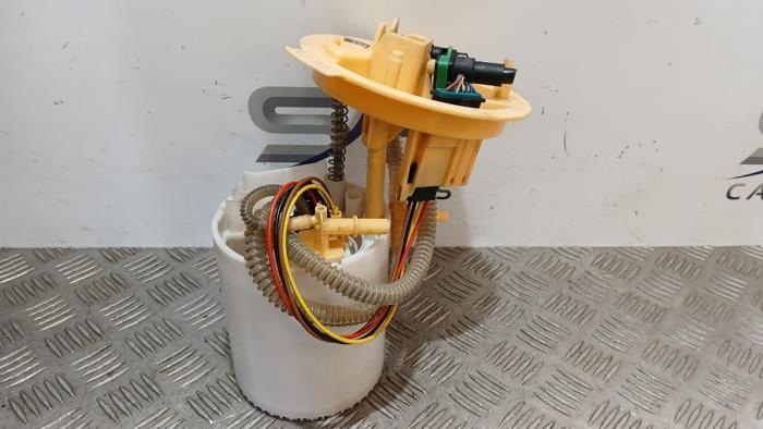 Brandstofpomp Elektrisch van een Mercedes GLA, Gebruikt, -, Ophalen of Verzenden, -