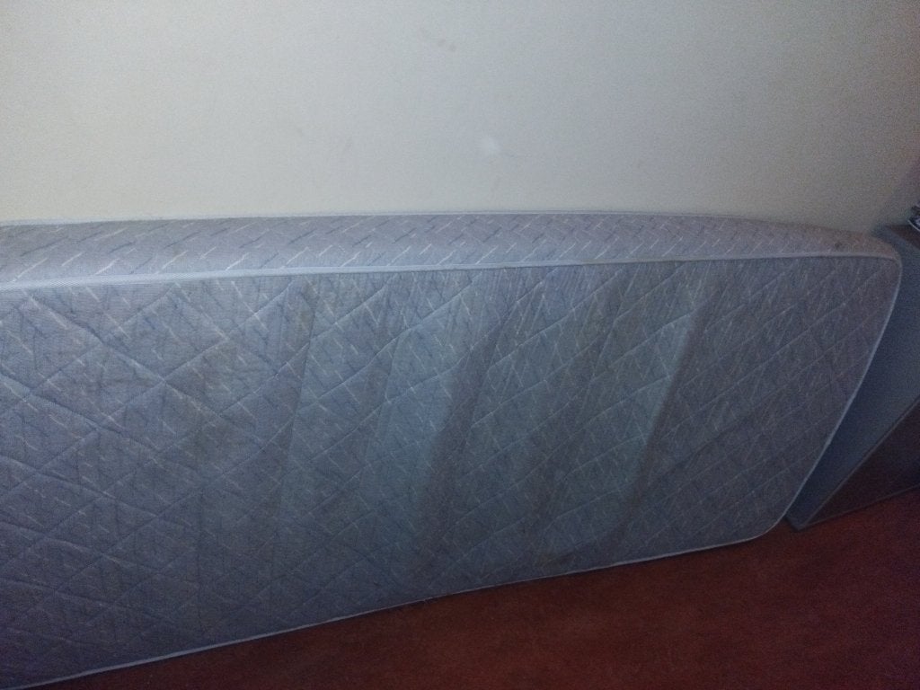 Gratis 1 persnoons matras, Maison & Meubles, Chambre à coucher | Matelas & Sommiers, 90 cm, Matelas, Une personne, Enlèvement