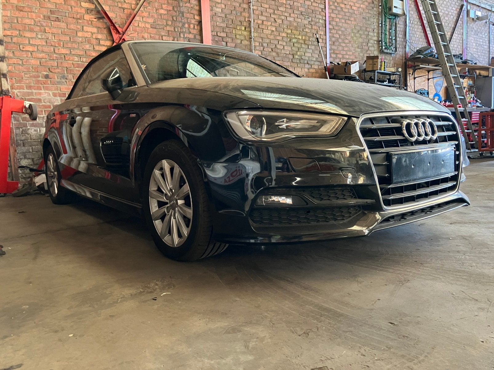 Audi A3 cabriolet, Ophalen, Audi