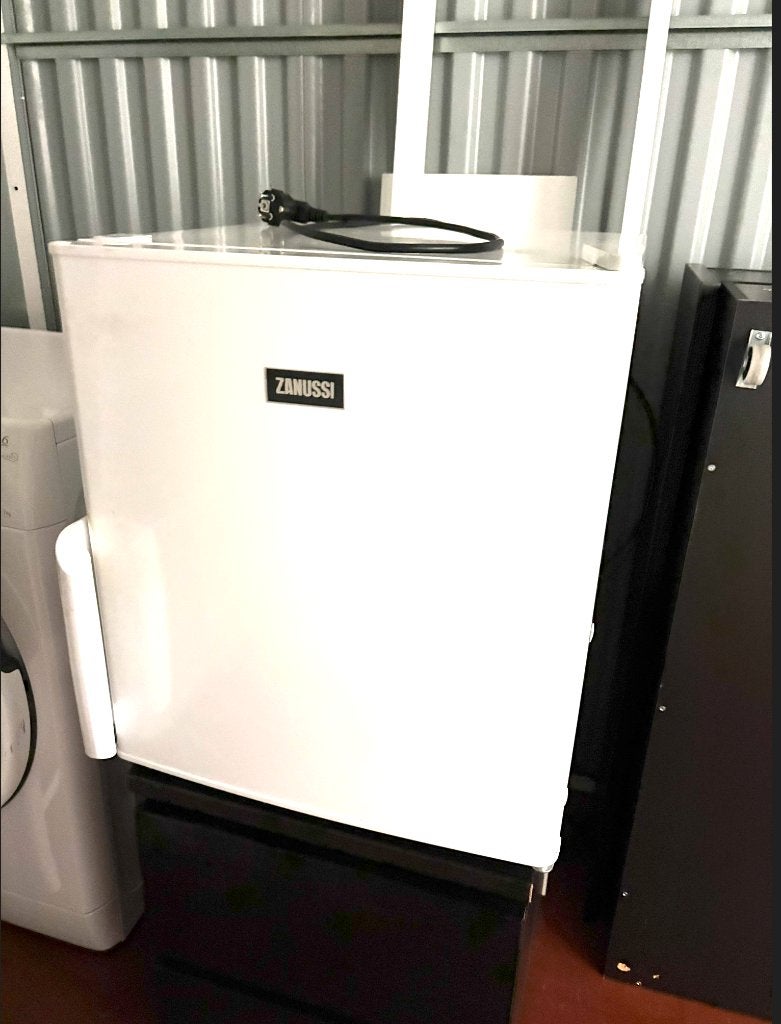 Zanussi ZFX31401WA - Mini-congélateur, Enlèvement, Comme neuf, Autoportant, Congélateur