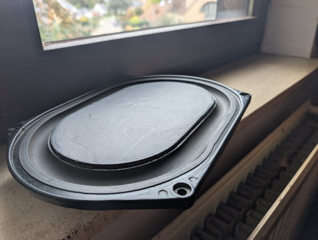 1 Kef BD139 - SP 1082 - 1983, TV, Hi-fi & Vidéo, Enlèvement ou Envoi, Bass-reflex, 60 à 120 watts, Utilisé