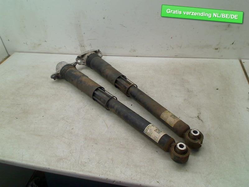 AMORTISSEURS ARRIERE (LA PAIRE) Volkswagen Golf VII (AUA), Volkswagen, Volkswagen AG, Utilisé, Kundenbetreuung@volkswagen.de