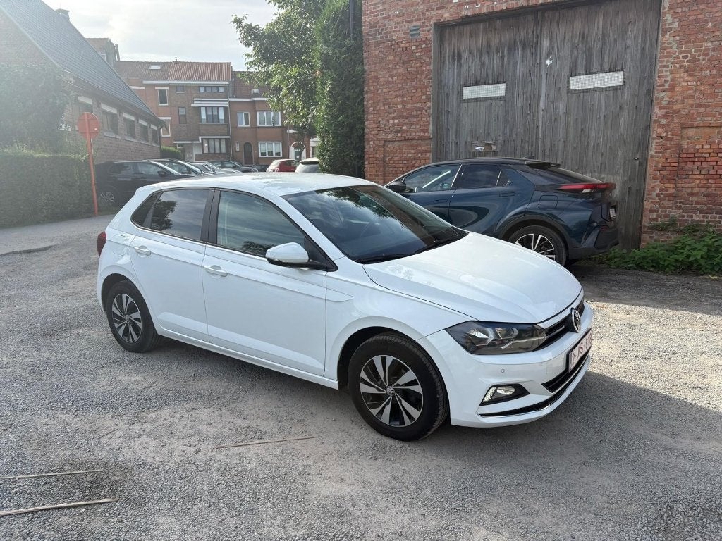VW POLO 2019 essence blanche très bon état/très bon état, Autos, Achat, Euro 6, 48 kW, Particulier