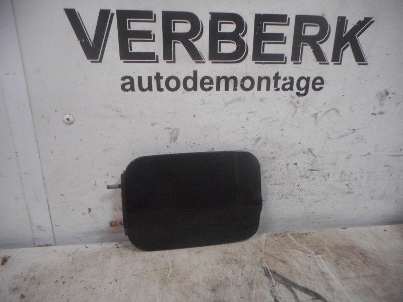 TRAPPE D'ESSENCE BMW 3 serie (E36 / 4) (2122299), Utilisé, BMW, Petuelring 130
80809  München, DE, Bayerische Motoren Werke AG
