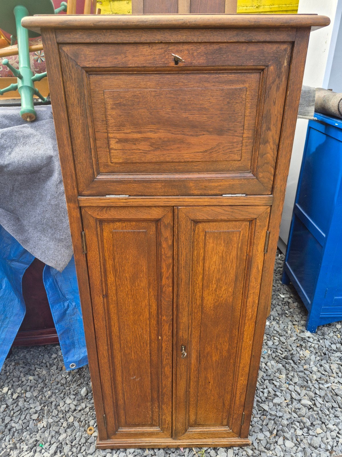 meuble ancien en bois massif (semblable à un petit secrétair, Enlèvement