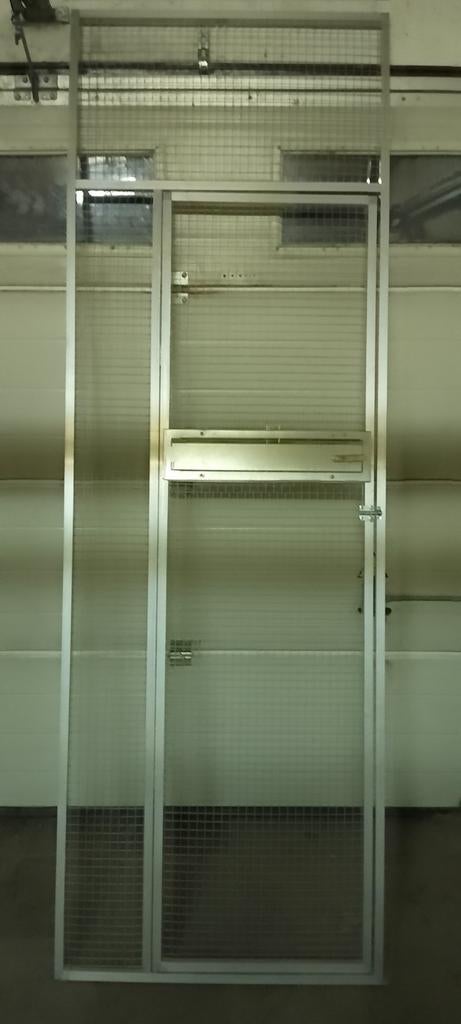 Deurpanelen met draaiplateau, Animaux & Accessoires, Oiseaux | Cages & Volières, Enlèvement